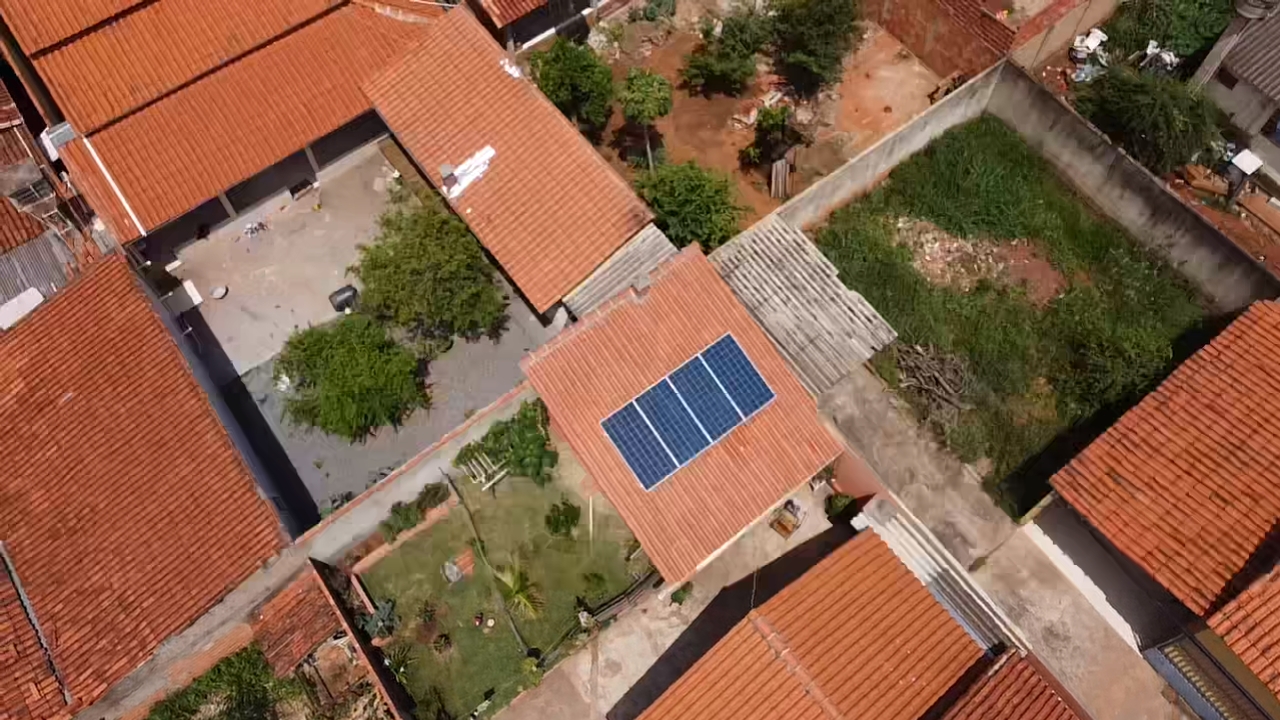 Gerador Fotovoltaico 1,40KWP Residencial Recreio Panorama – Goiânia GO